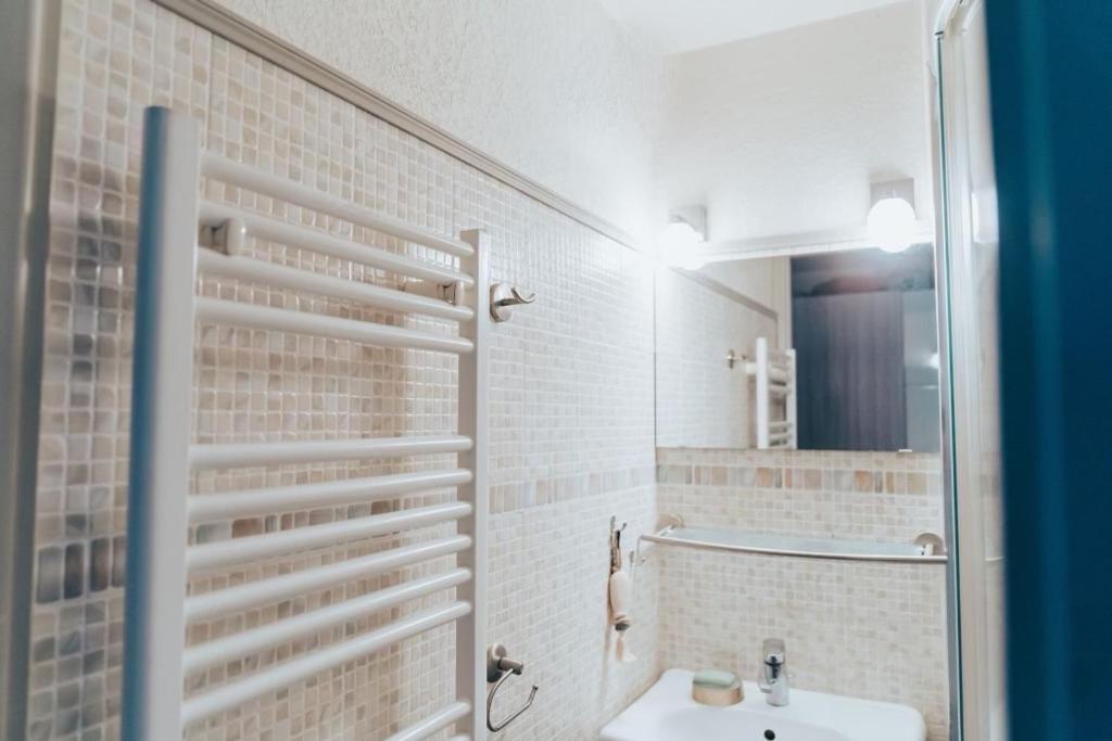 Village Naturiste Villa 2/4 Pers Avec Terrasse Agde Ngoại thất bức ảnh